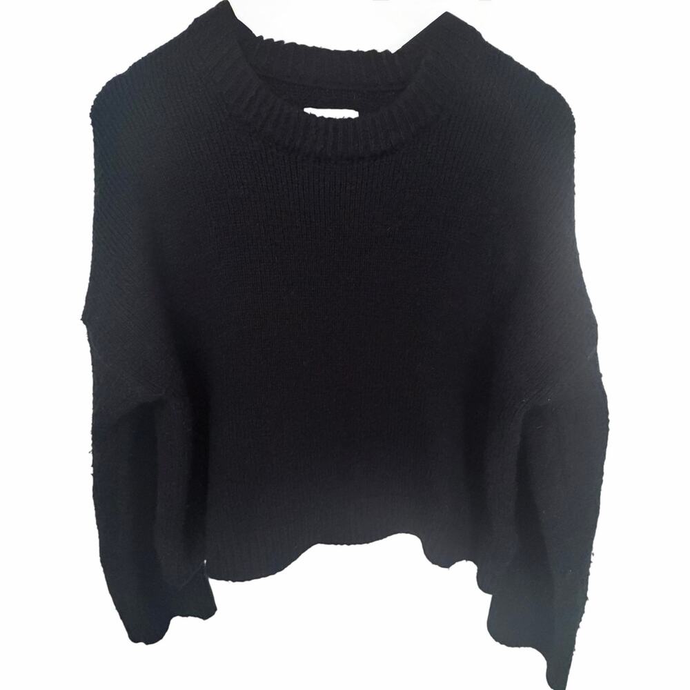 Abercrombie & Fitch Black Fuzzy Sweater Womens M